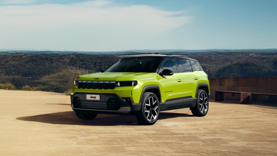 Front angled view of Jeep Compass