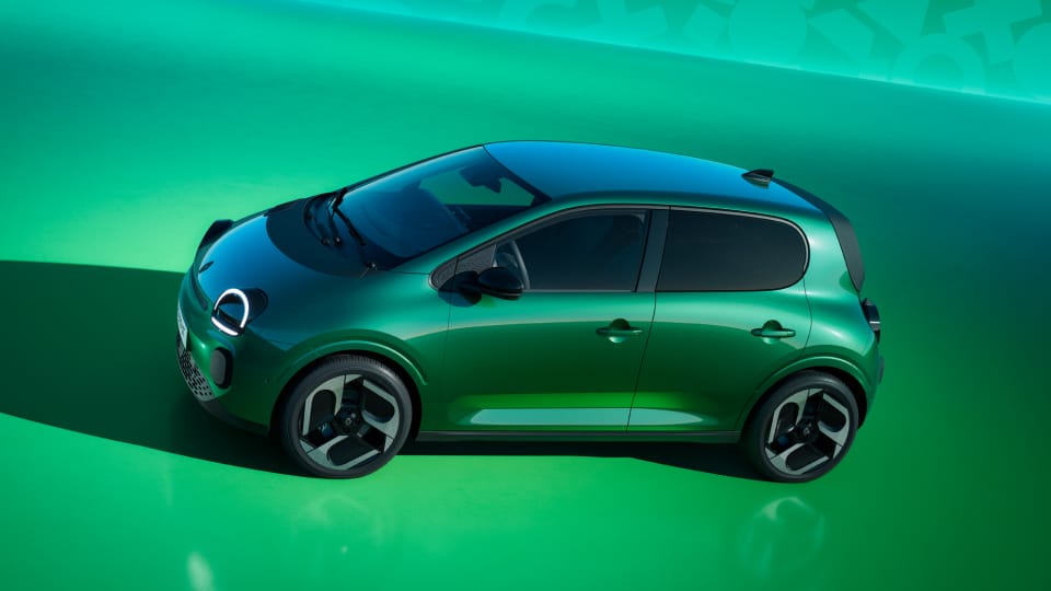 Side angled view of Renault Twingo