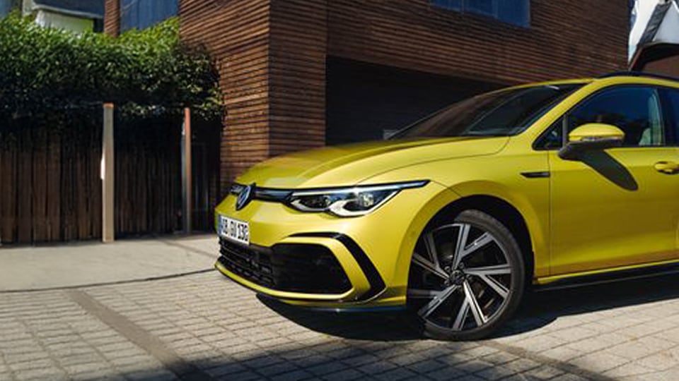 Side view of Volkswagen Polo